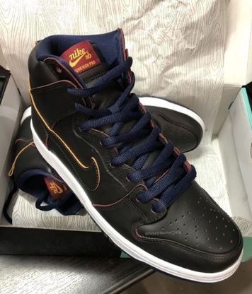 nike sb dunk cavs