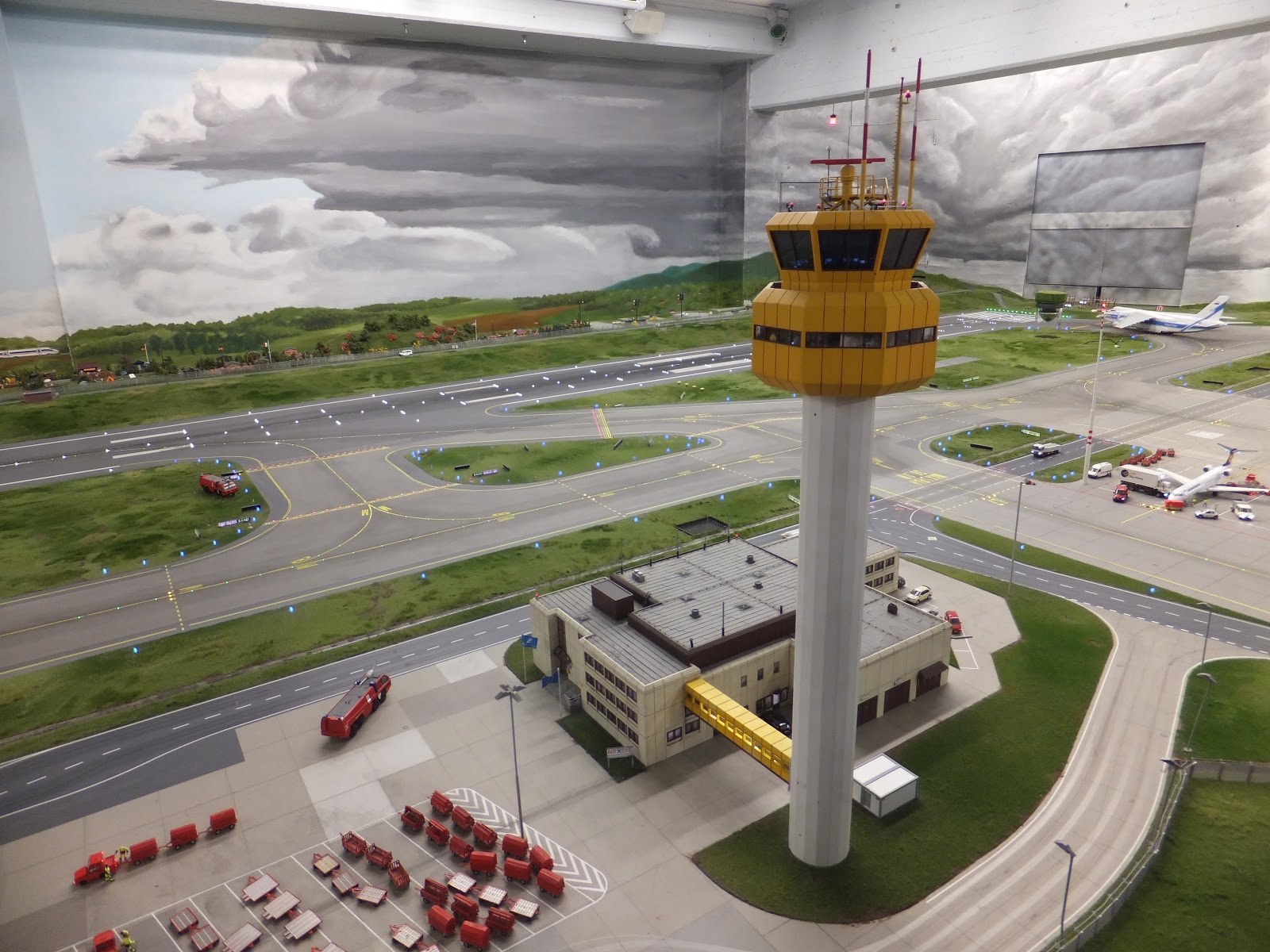 Kokutetsu: Wunderland Pt 2 The Airport......