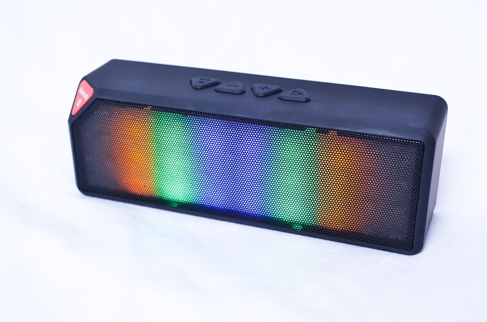 Apete's Reviews: Bluetooth Speaker with LED Lights by iDap Tech