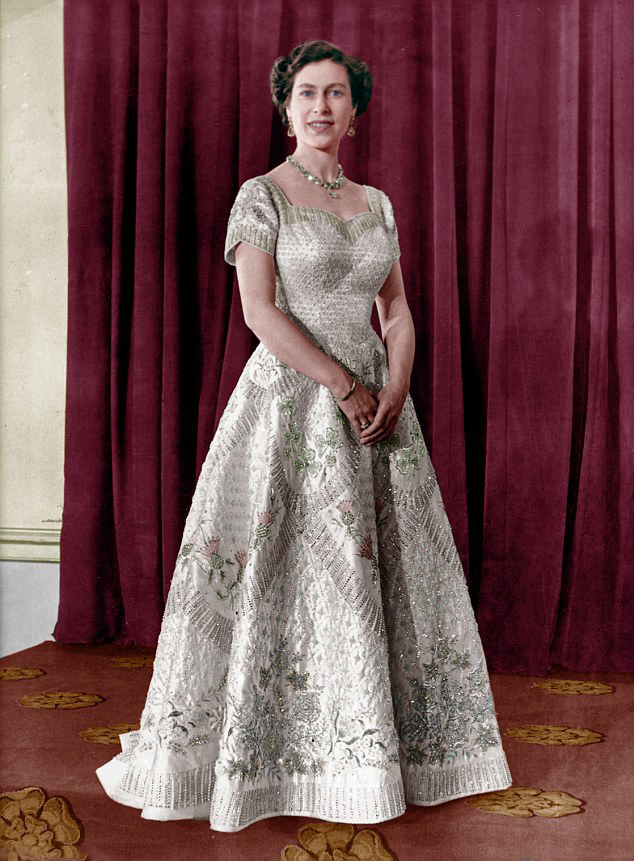 Royal Family Around the World: The Royal Collection has ...