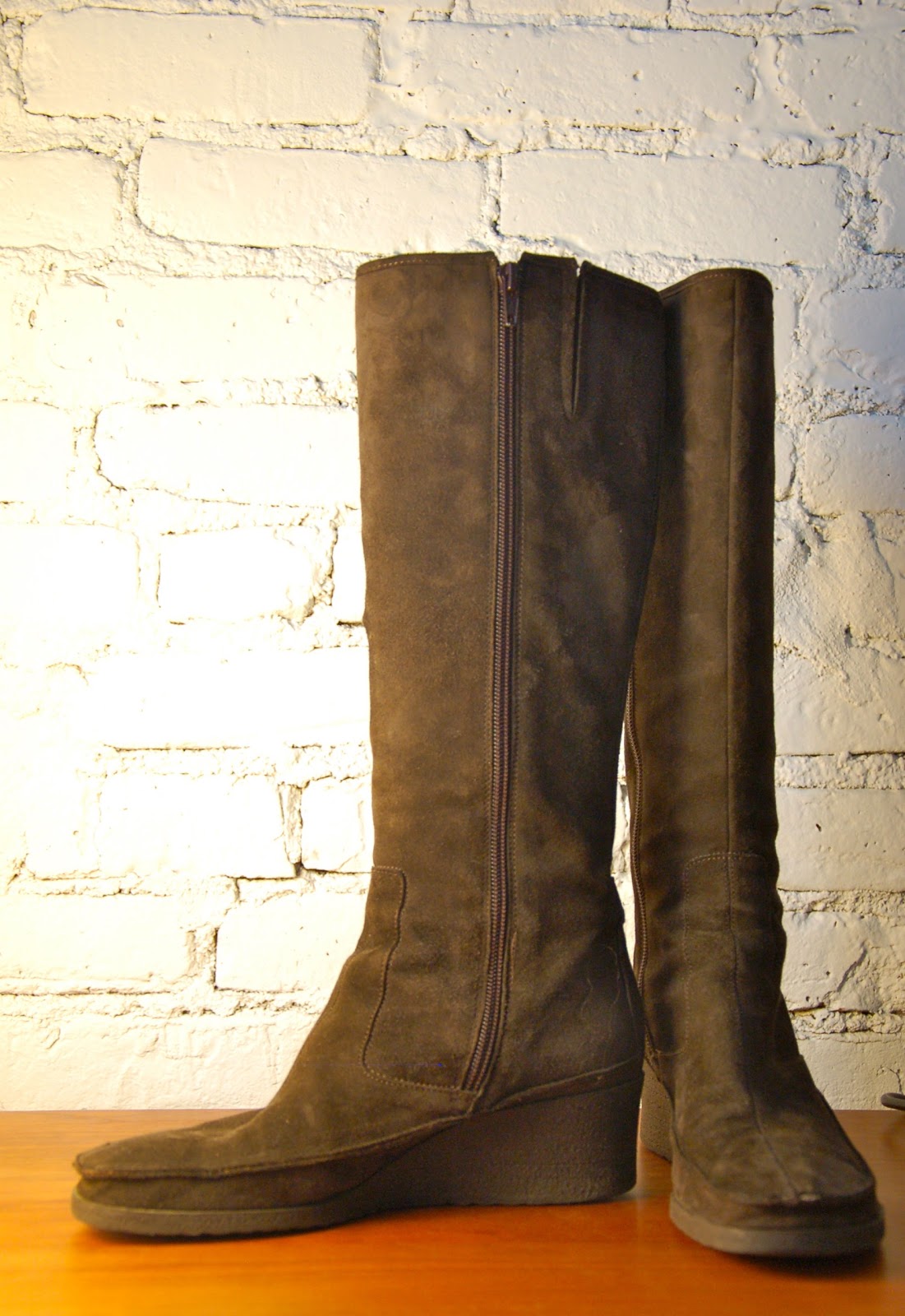 laws of general economy: Via Spiga Suede Wedge Boots