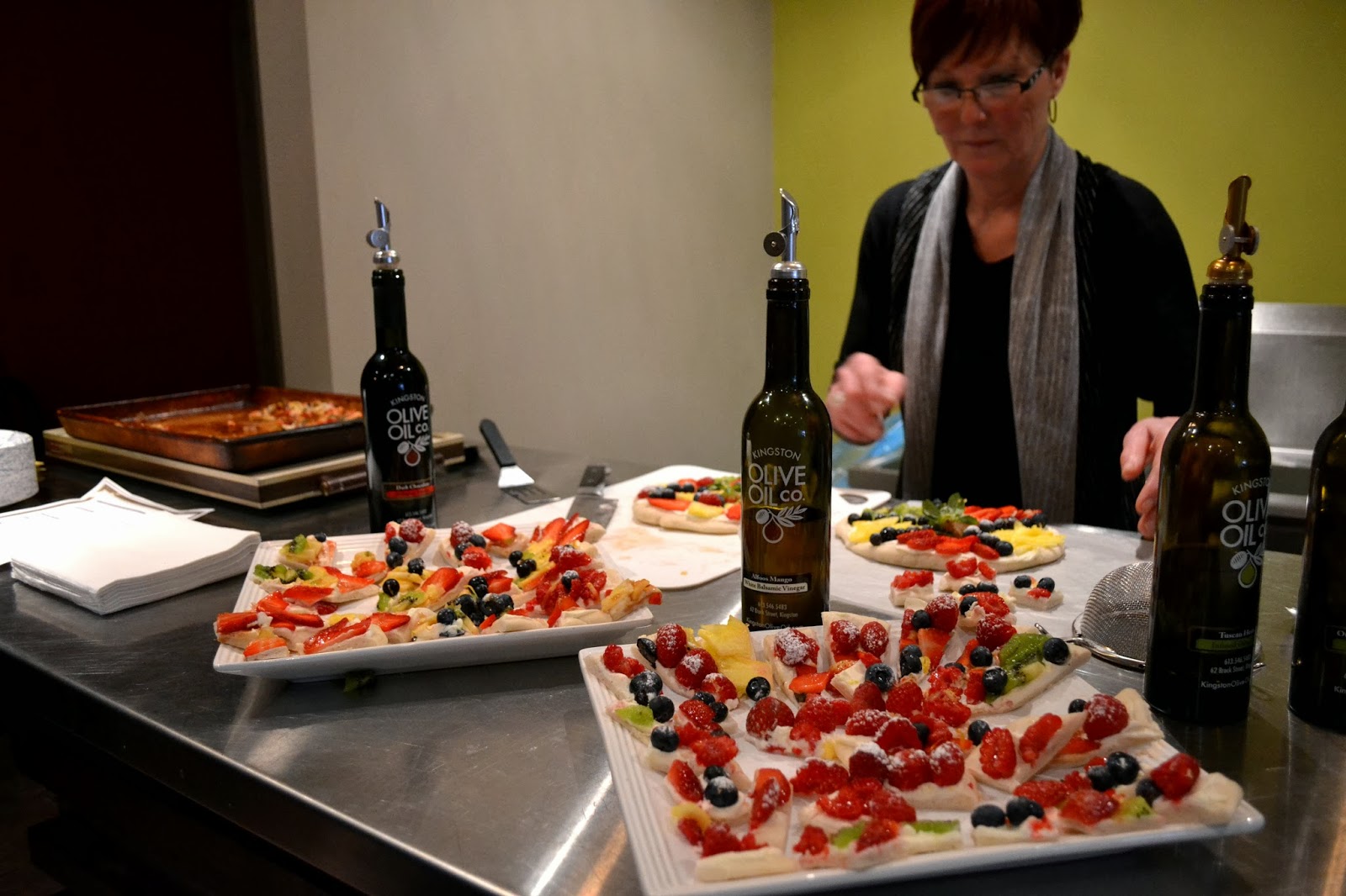 The Staycationer Kingston Olive Oil Company Food Demo Gourmet Pizza