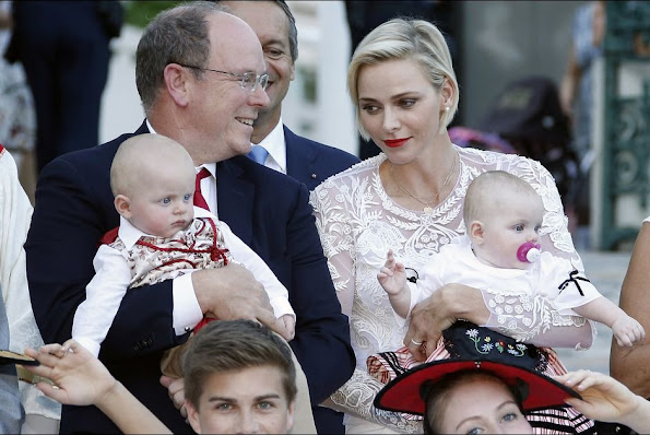 Princess Charlene and Prince Albert attend Traditional 'Pique Nique Monegasque'