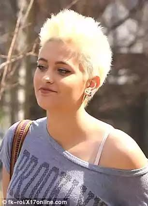 paris jackson short hair photos paris jackson steps out in bleached blonde hair paris jackson short hair photos paris jackson steps out in bleached blonde hair