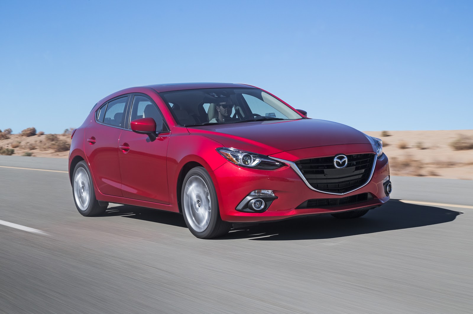 Mazda life. Mazda 3 2014. Mazda 3 Hatchback 2014. Mazda 3 2.5. Мазда 3 седан 2014.
