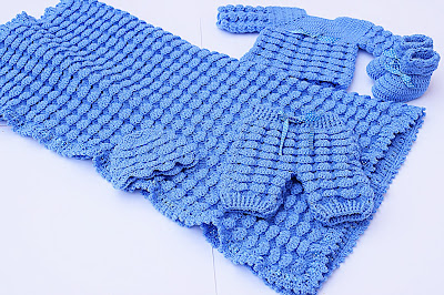 2 - Crochet, imagen linda sencilla cobija a relieve. Majovel Crochet