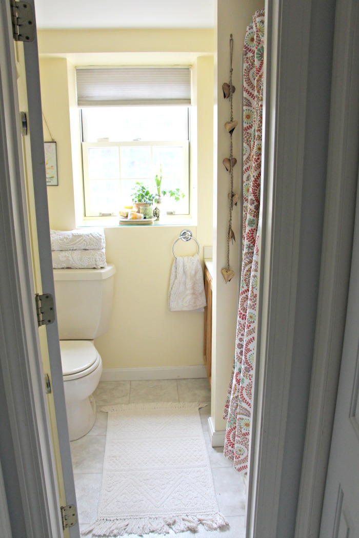 Prim and Propah Budget Friendly Bathroom Refresh