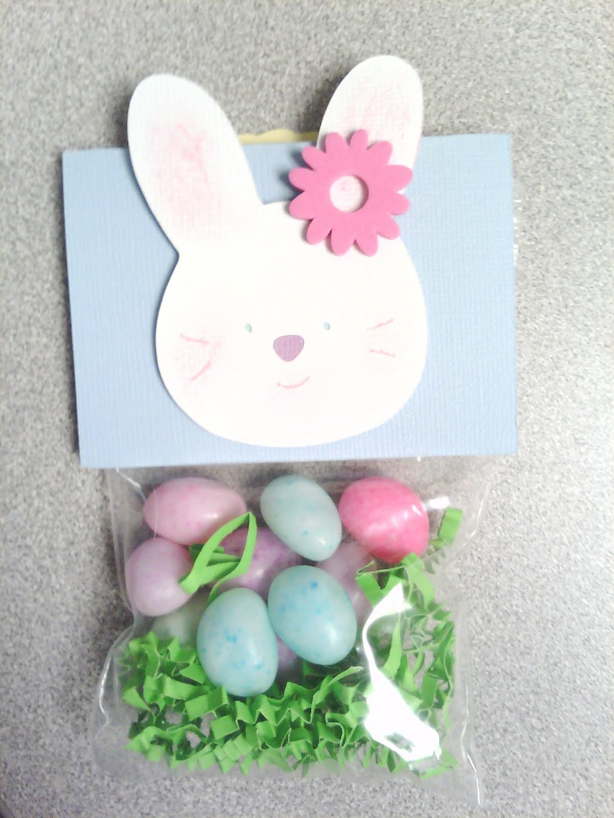 A Homespun Affair DIY Easter Goody Bags with Cricut