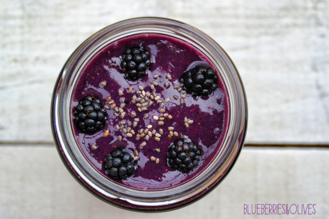 BLACKBERRY AND GRAPE SMOOTHIE 5