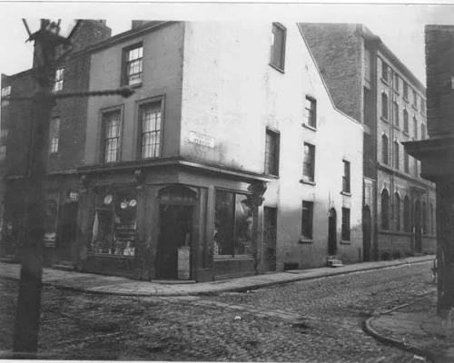 Forrest Street and Pitt Street
