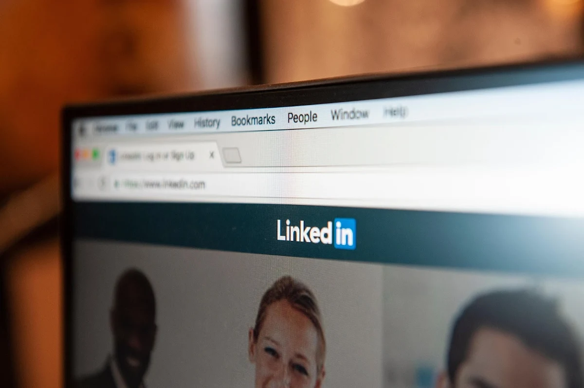 Microsoft’s New Report Suggests That LinkedIn Engagement Is Continuously Rising