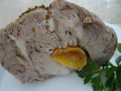Pieczeń z morelami Pieczeń z morelami