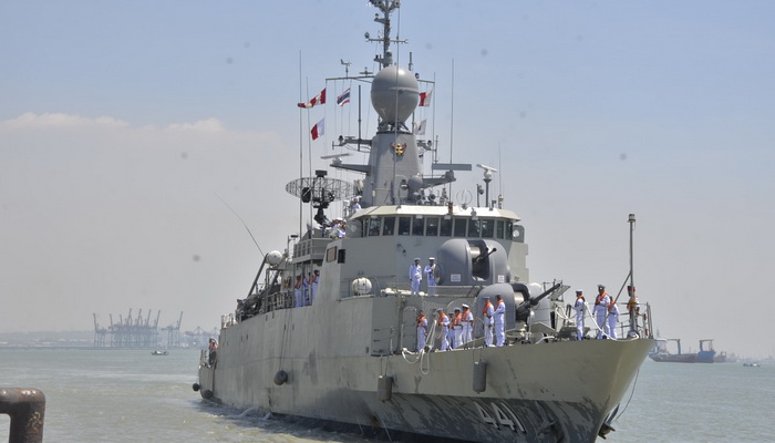Kaprang Thailand Htms Rattanakosin 441 Merapat Ke Pelabuhan Kaprang Thailand Htms Rattanakosin 441 Merapat Ke Pelabuhan