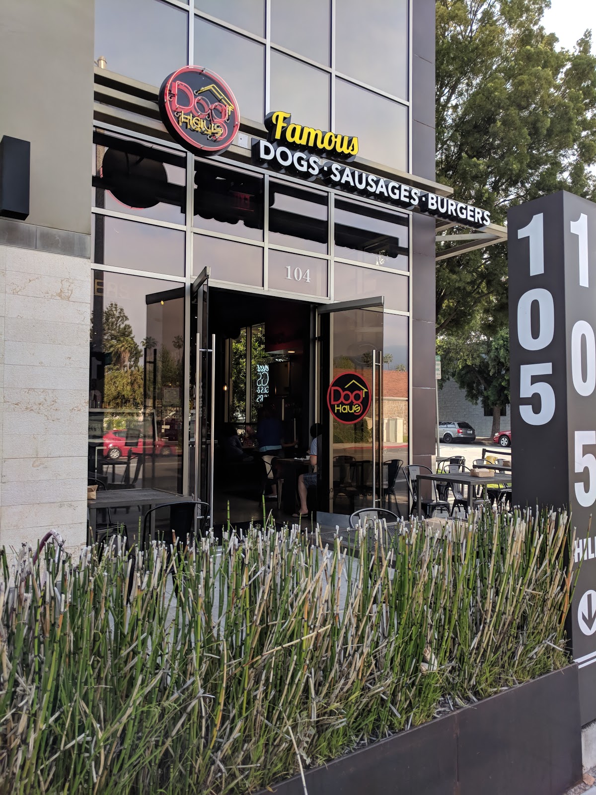 Dog Haus, Pasadena Julie's Dining Club