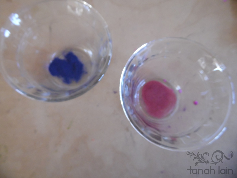 Cascarones de huevo rellenos de confeti