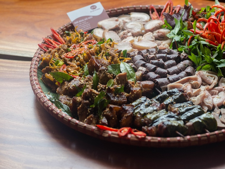 Đặt tiệc tại nhà với các món ngon từ thịt lợn rừng | Dịch Vụ Nấu Cỗ Tại Nhà  Hà Nội