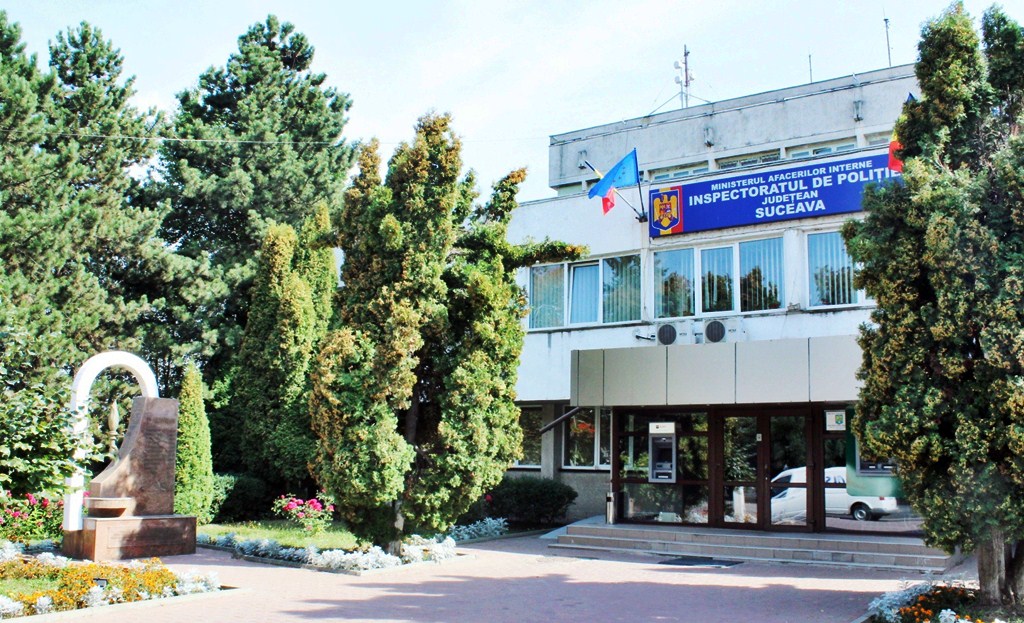 Coșmarul unui polițist din Suceava testat de 8 ori pentru Covid și