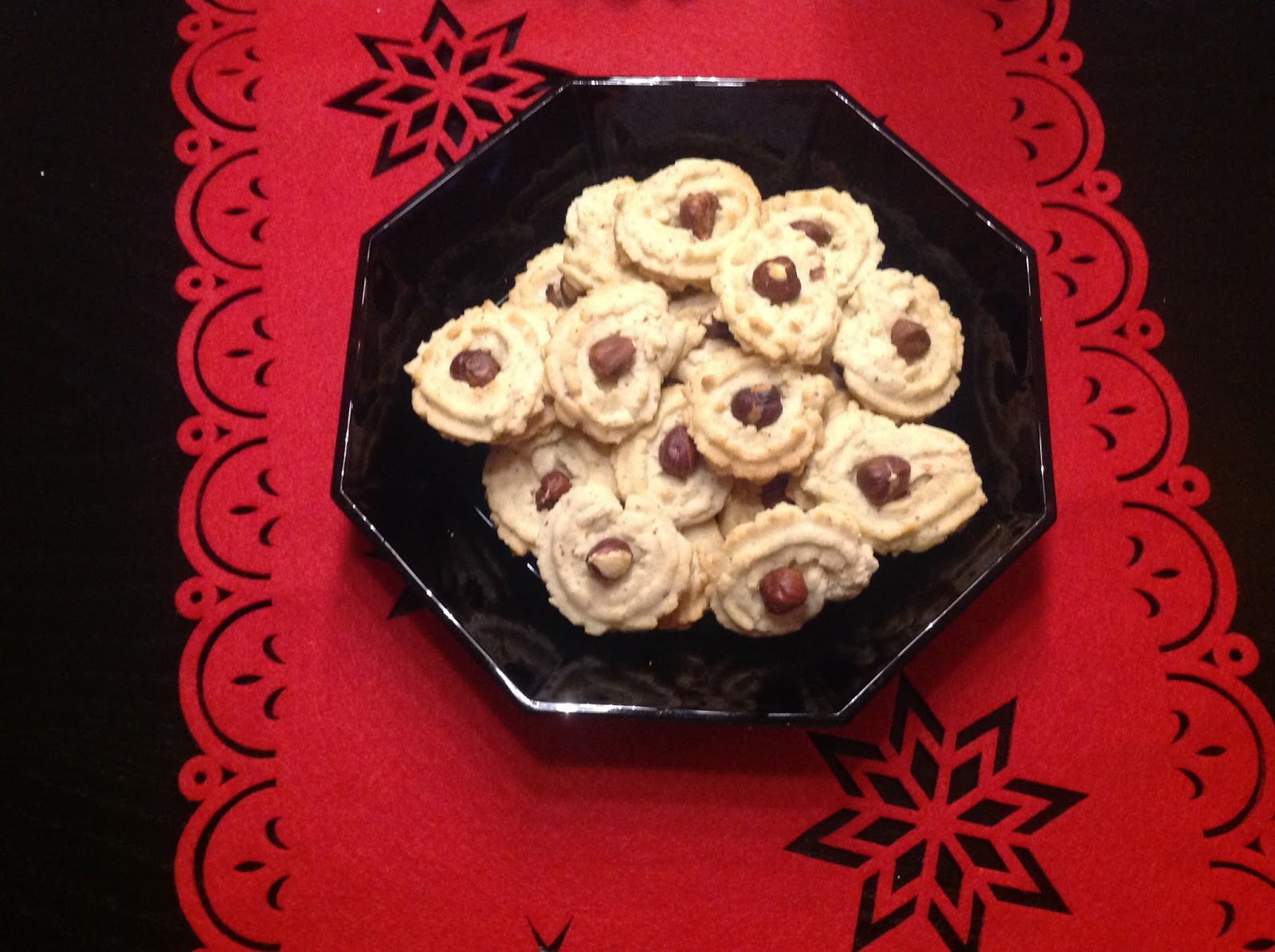 Marlis + Peters Küchenwelt: Haselnuss-Spritzgebäck