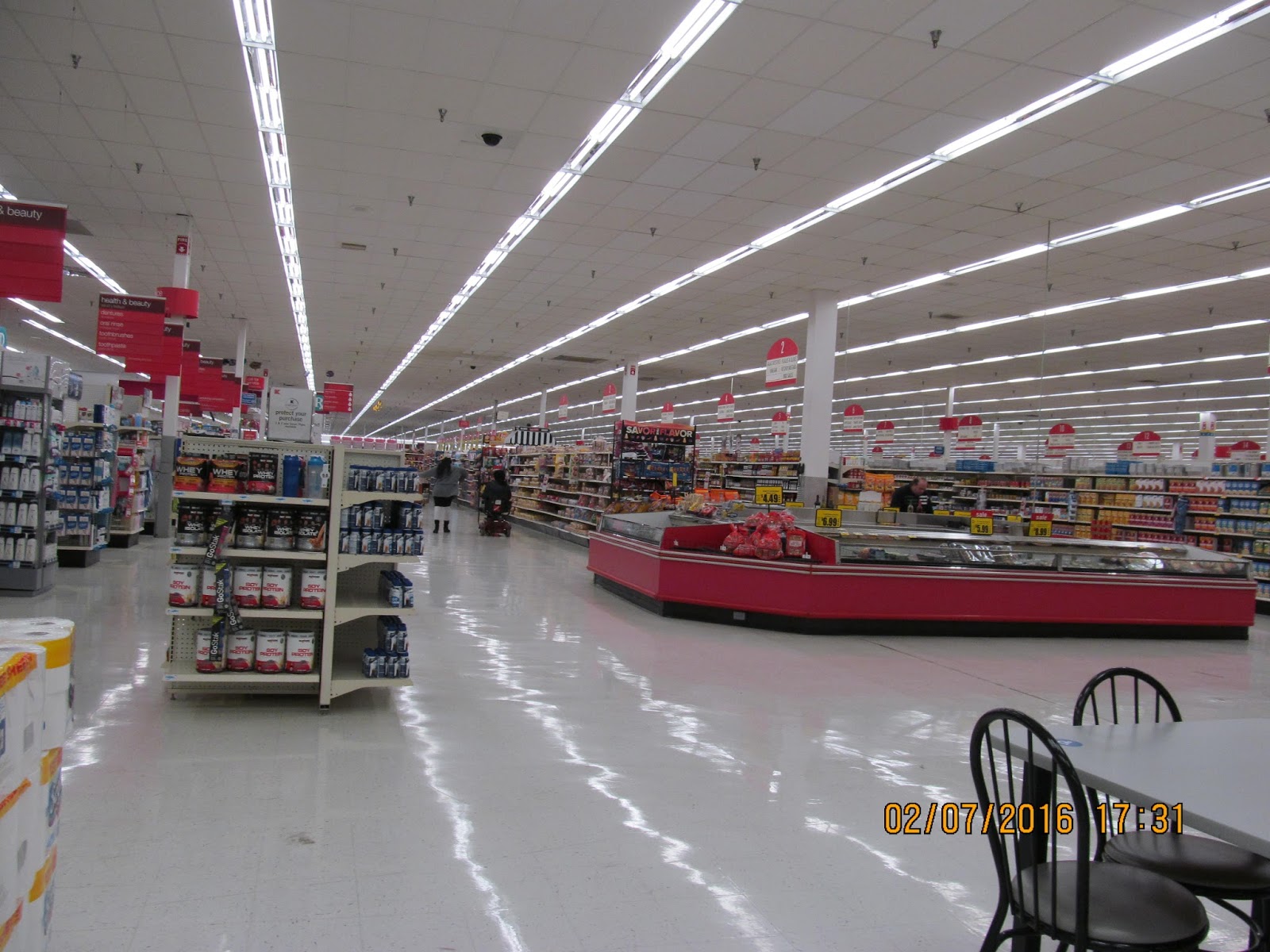 Trip to the Mall Last Super Kmart Center in Illinois Will Be No More