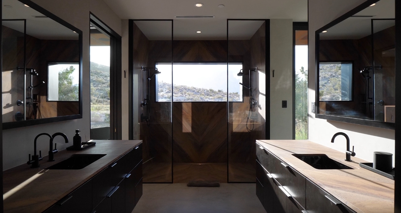 4 Montana Ct, Blue Diamond, Nevada vs. Luxury Home Interior Design Tour