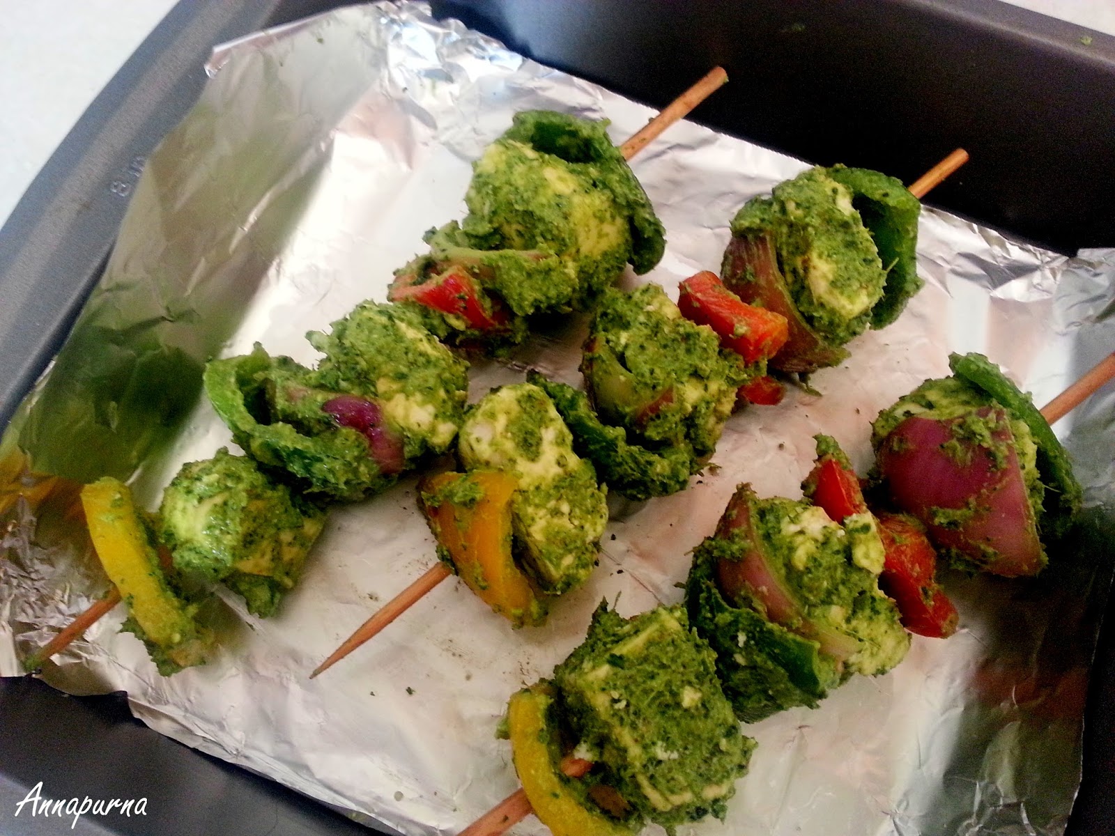 Annapurna Hara Bhara Paneer Tikka / Indian Cottage Cheese in Green