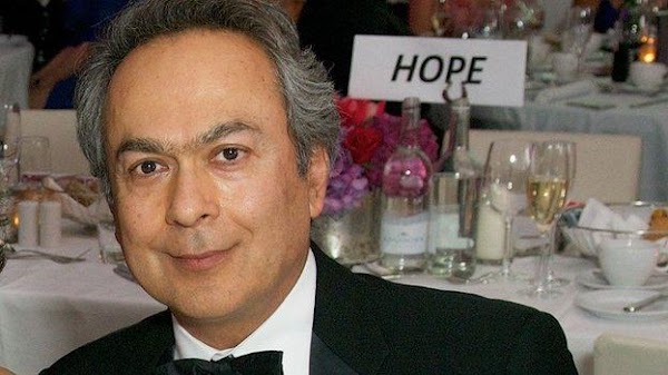 Oficial: Farhad Moshiri es nuevo propietario del Everton