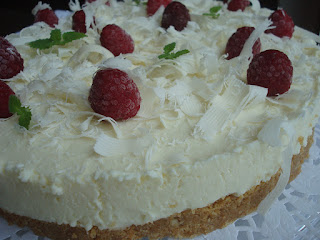 Cheesecake cu ciocolata alba