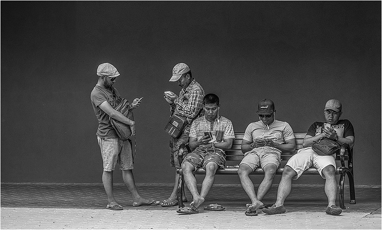 Emerging Photographers, Best Photo of the Day in Emphoka by Loek Emerging Photographers, Best Photo of the Day in Emphoka by Loek