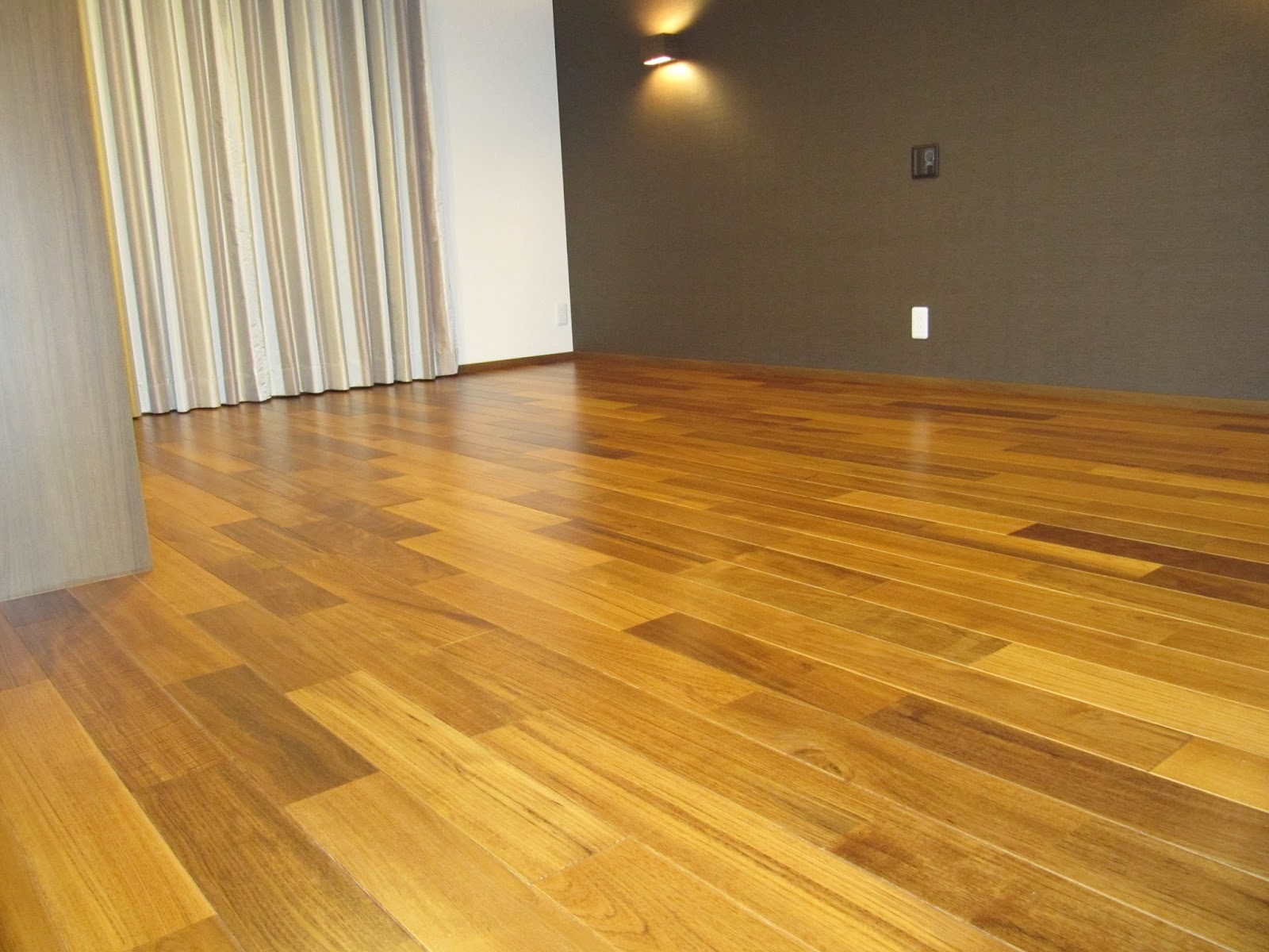 Multi layer flooring フローリング材 チーク 引取希望