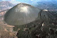 Fuente: http://4.bp.blogspot.com/-jiiclWaXZSQ/US09_isWJ3I/AAAAAAAABJo/zgHWqVnAD_8/s1600/volcan3.jpg