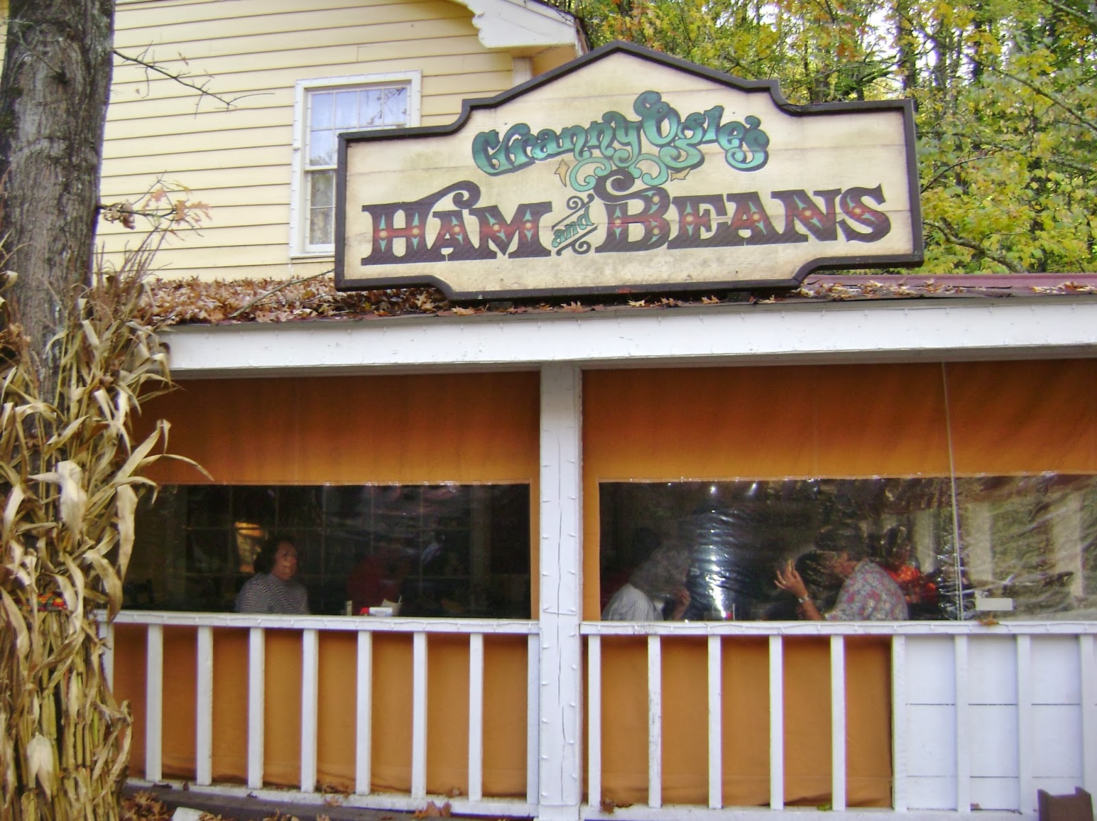 A Day at Dollywood and the National Southern Gospel & Harvest Celebration