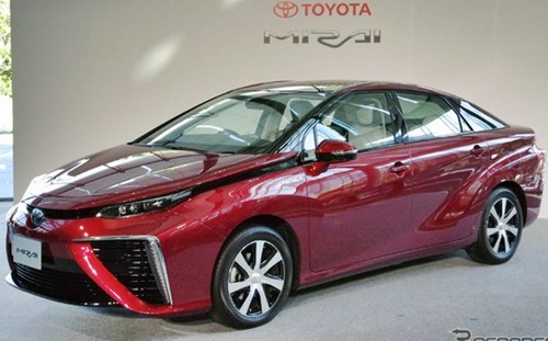 Toyota Mirai FCV Design 