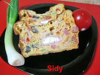 Chec aperitiv umplut cu rulouri de sunca cu crema de branza