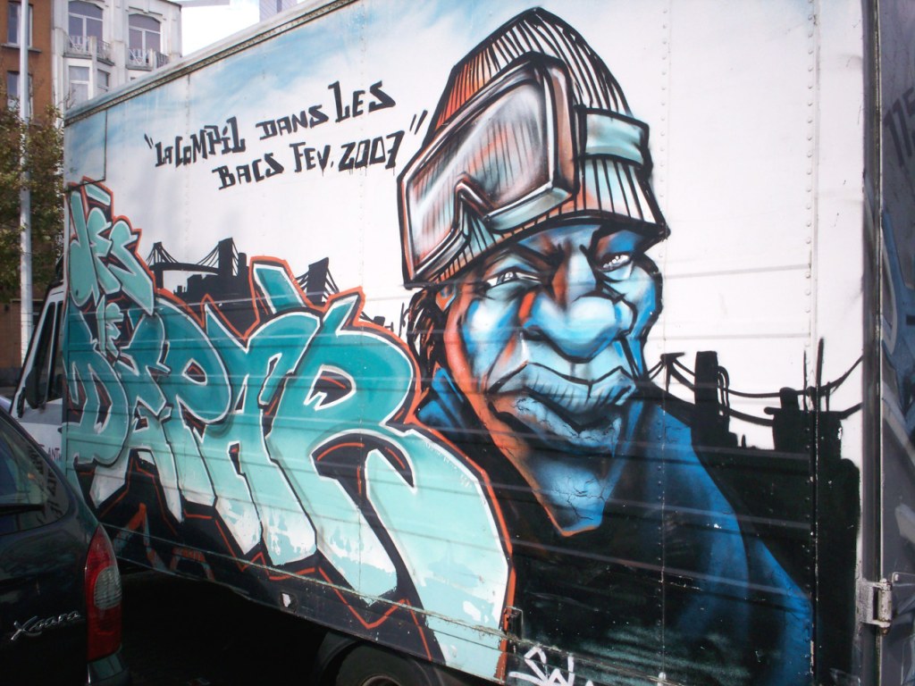 GRAFFITI ON TRUCKS Graffiti