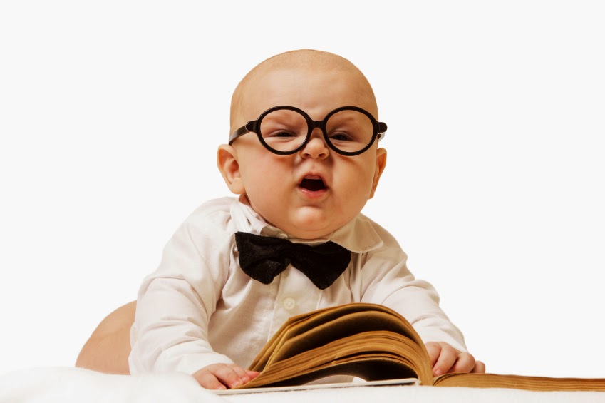 Kumpulan Foto Bayi Lucu Banget Membaca Buku Gambar Baca Mabuk