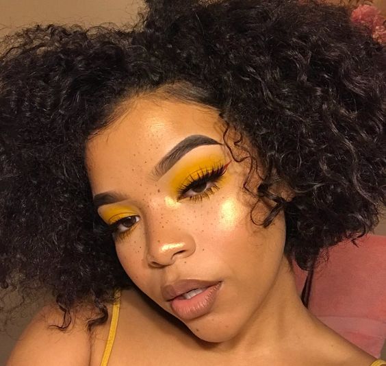 80s make up: blocos de cores nos olhos são o próximo trend de maquiagem 80s make up: blocos de cores nos olhos são o próximo trend de maquiagem