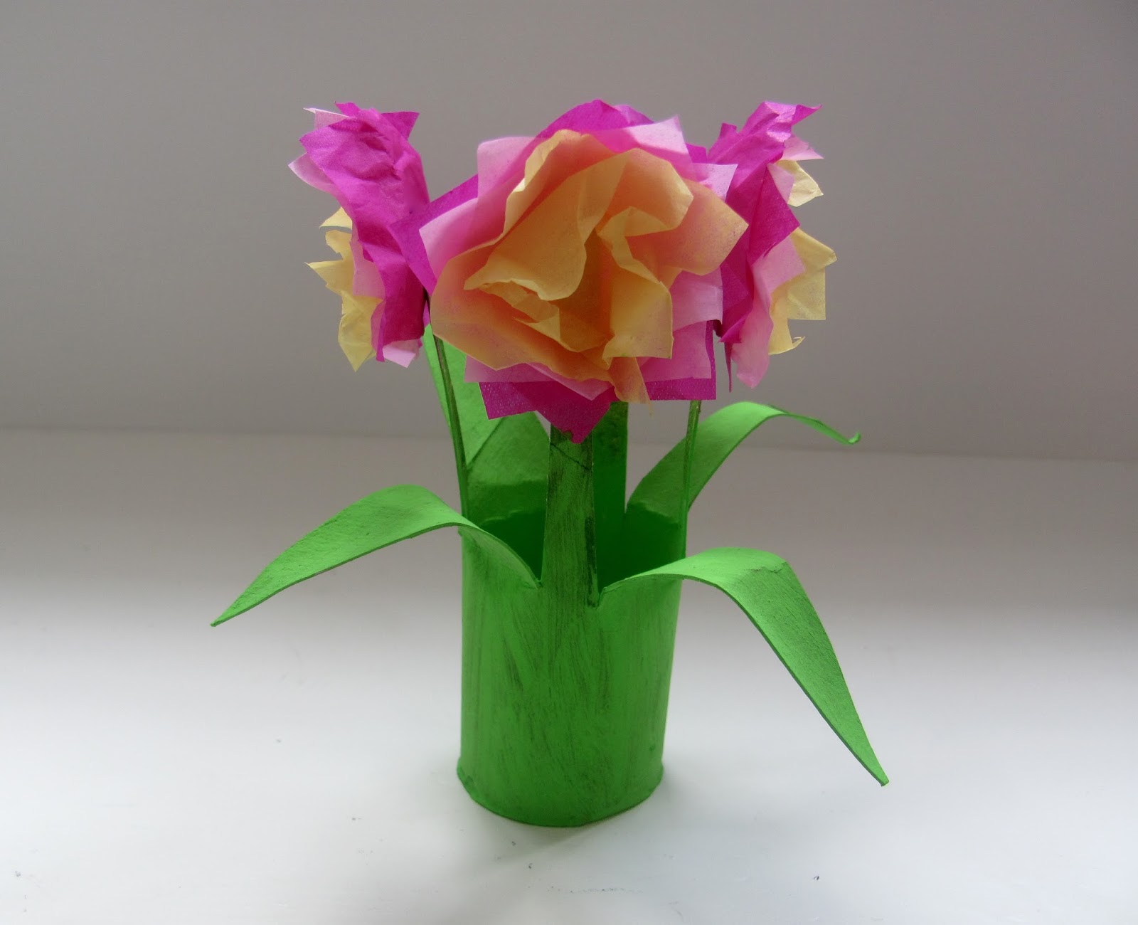 Jumble Tree Easy flower posy Mother's Day crafts for kids