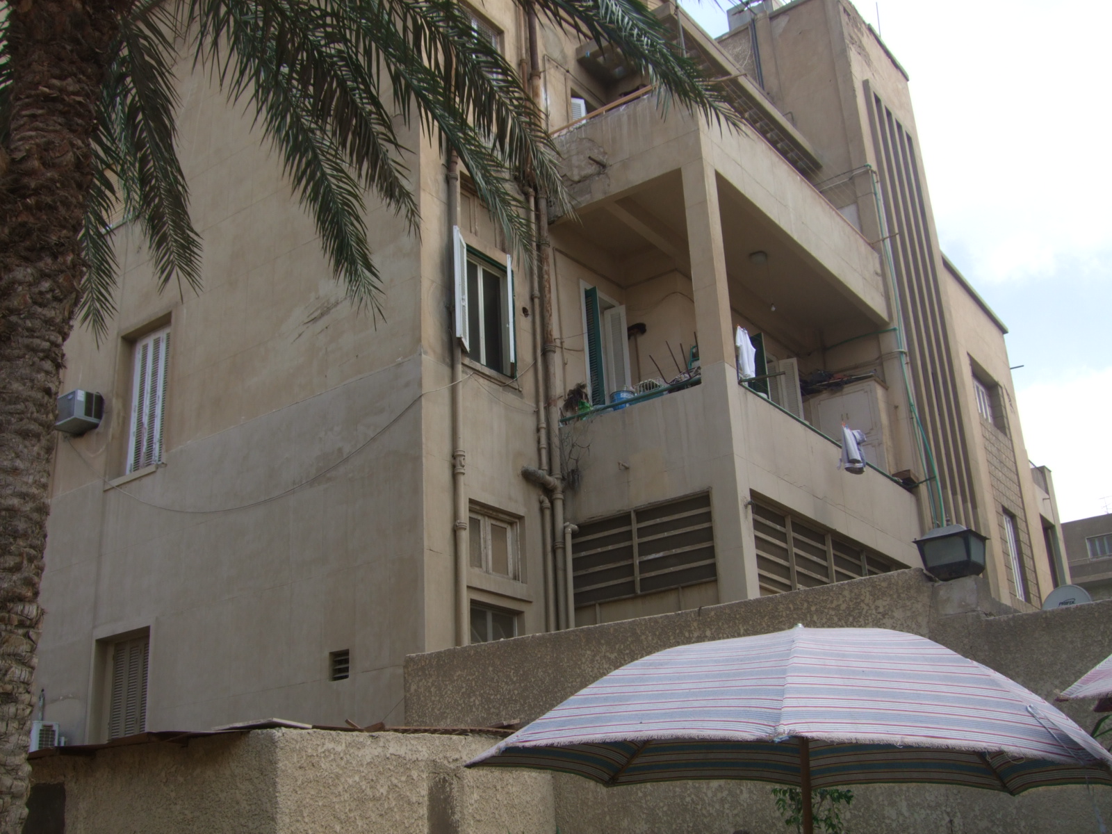 JOS STRENGHOLT Onze Buren In Heliopolis