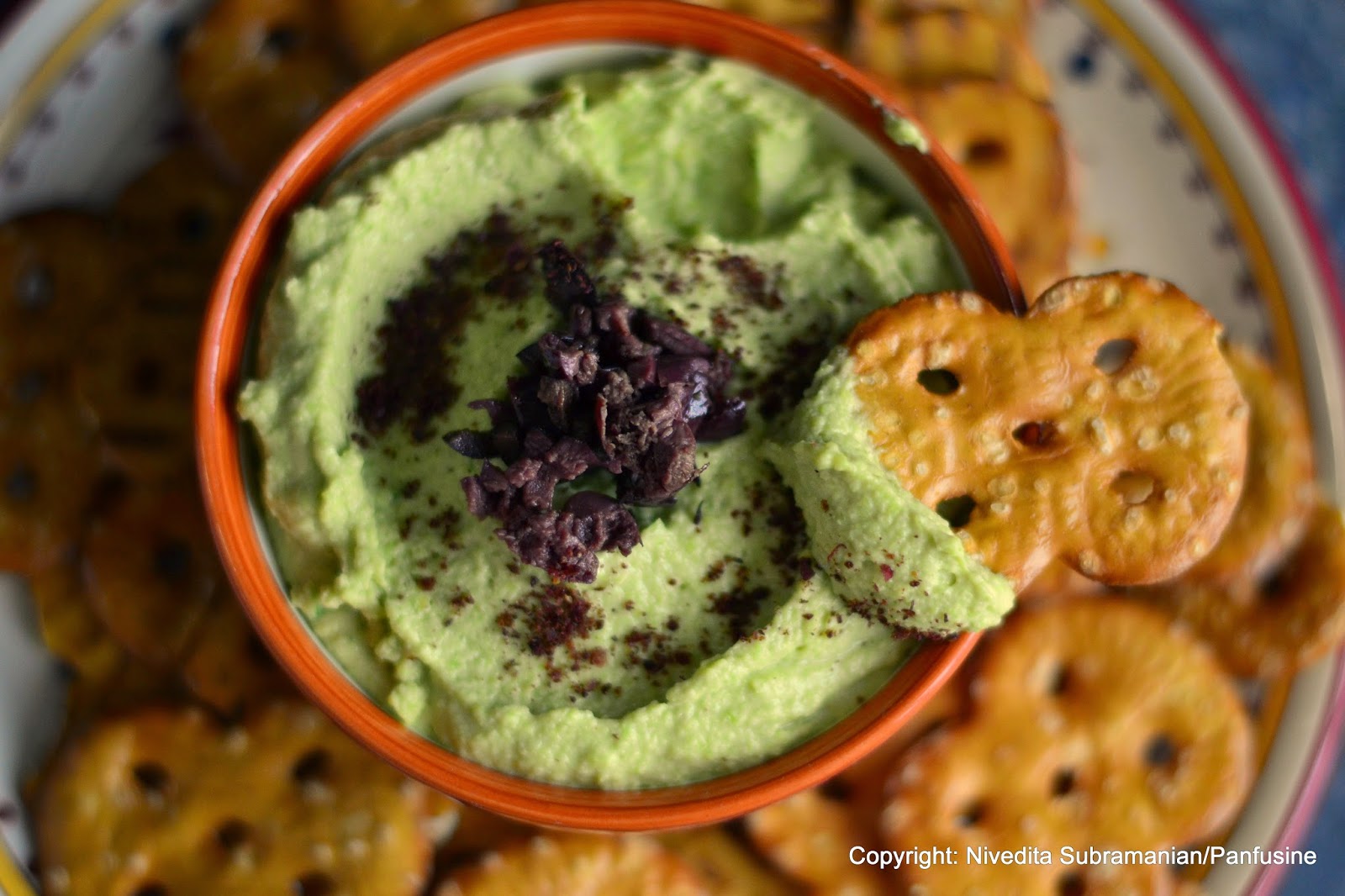 Waiting, waiting for spring! Green garbanzo hummus