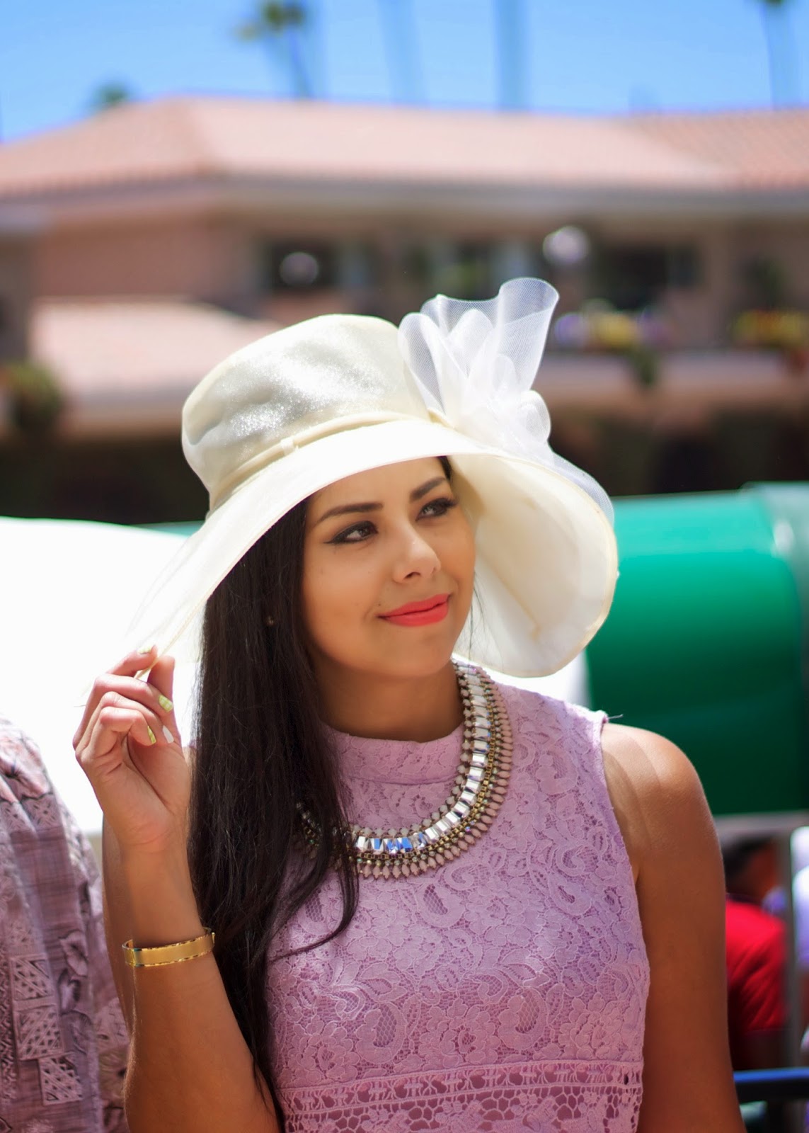 Opening Day at Del Mar Hat, what to wear to opening day at del mar, del mar racetrack fashion, beige derby hat