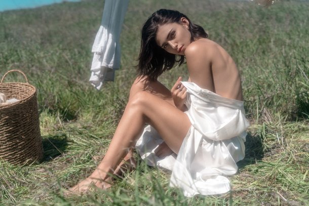 Piers Bosler fotografia mulheres modelos fashion sensuais provocante laundry day nudez impressionante