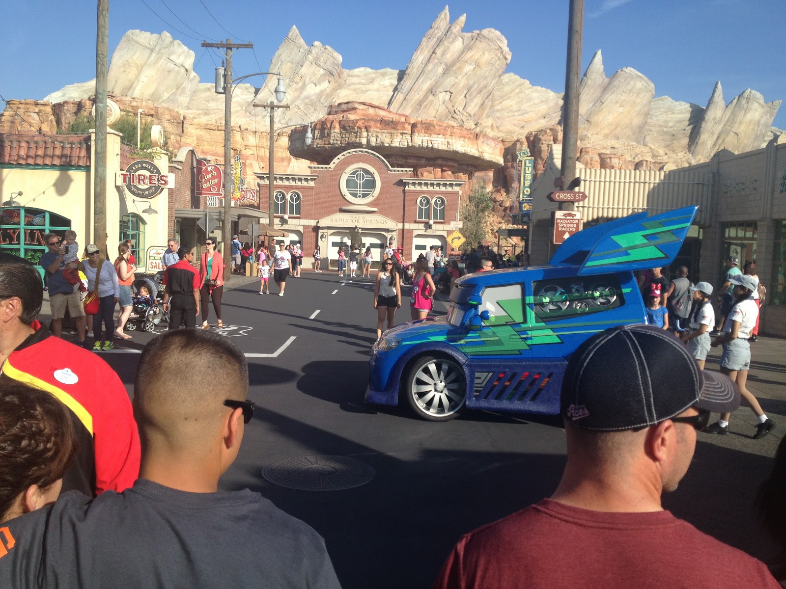 A Lovely Commotion: Disneyland Grad Night