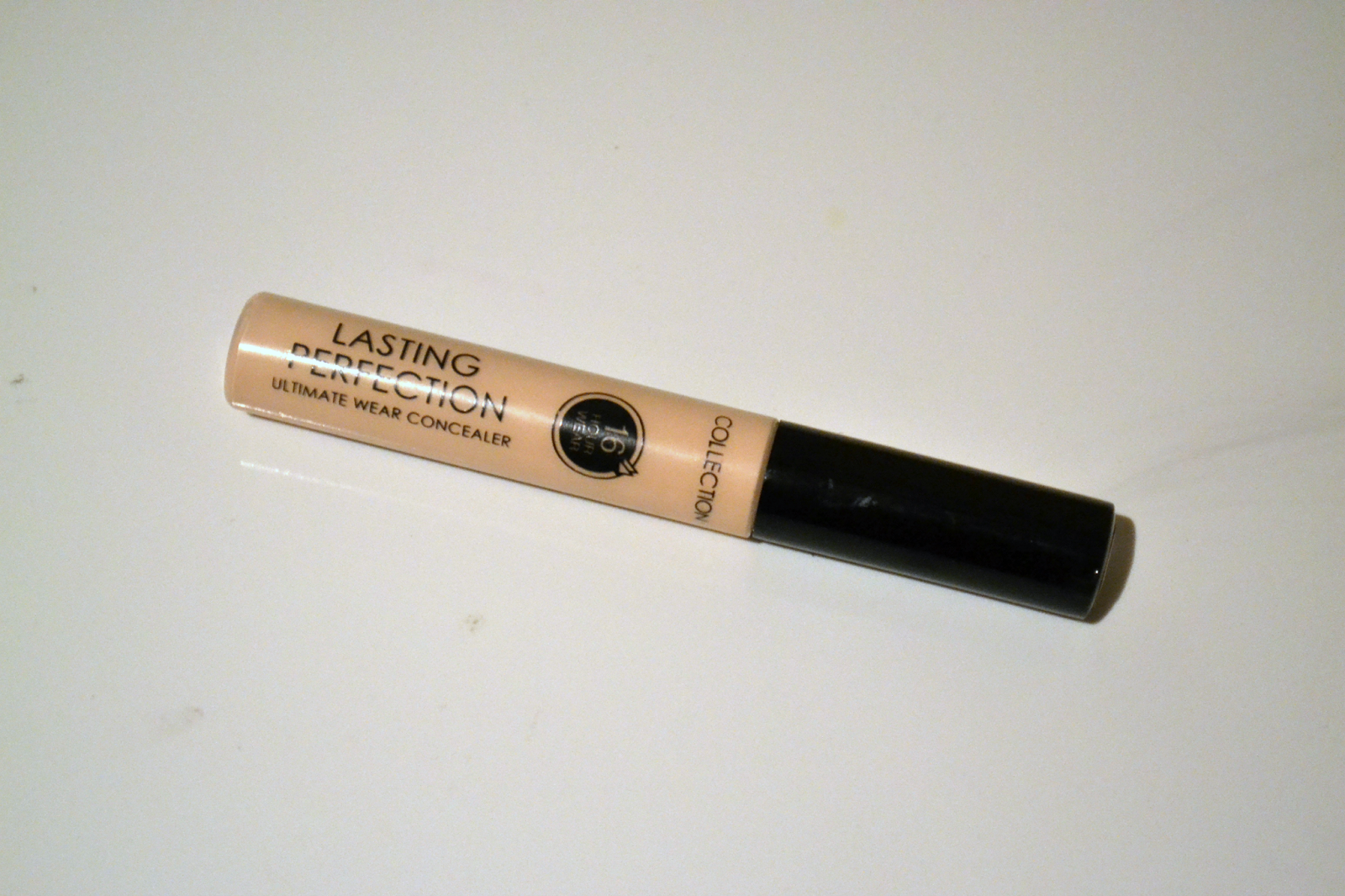collection-lasting-perfection-concealer