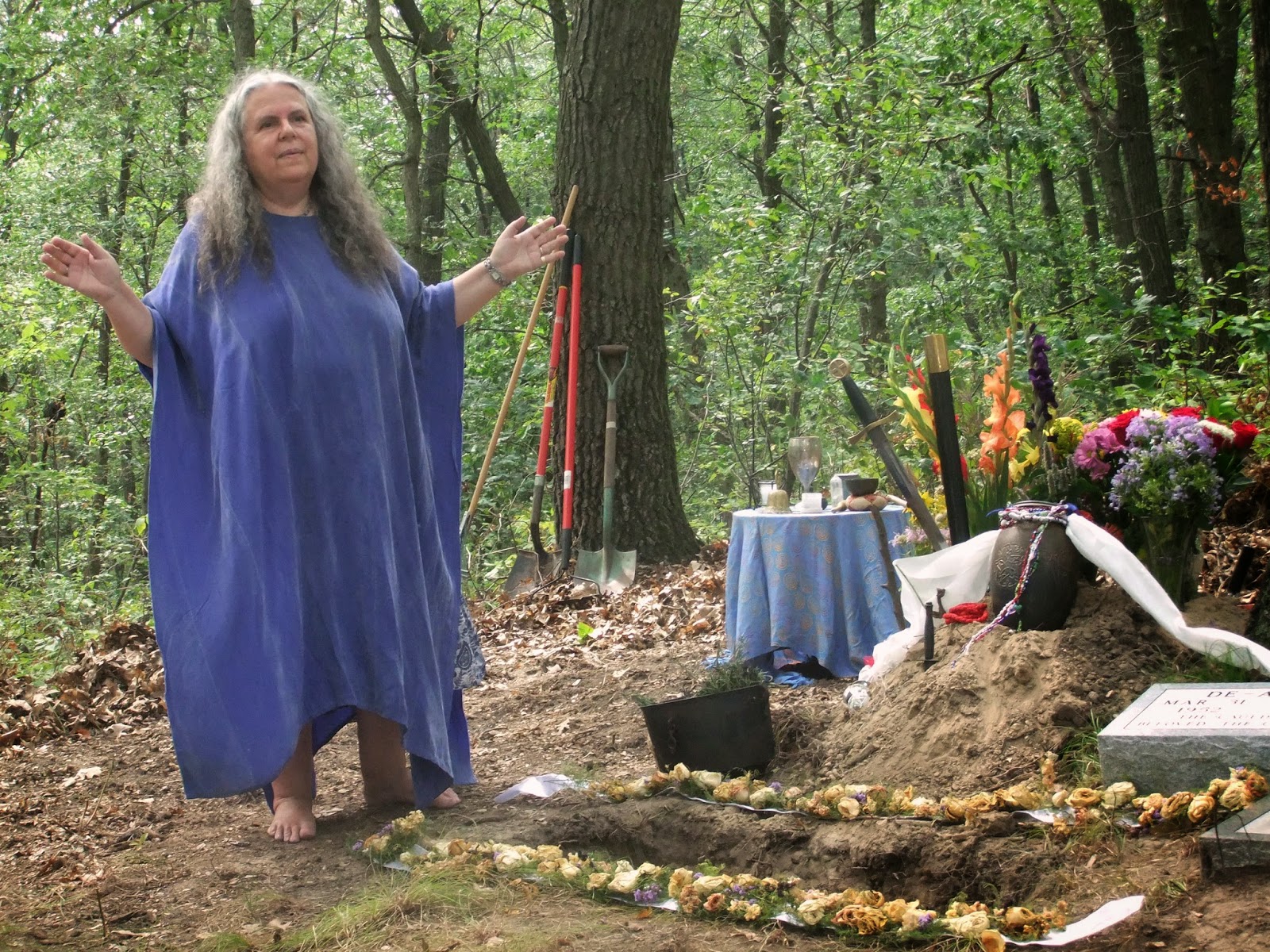 видео жрицы