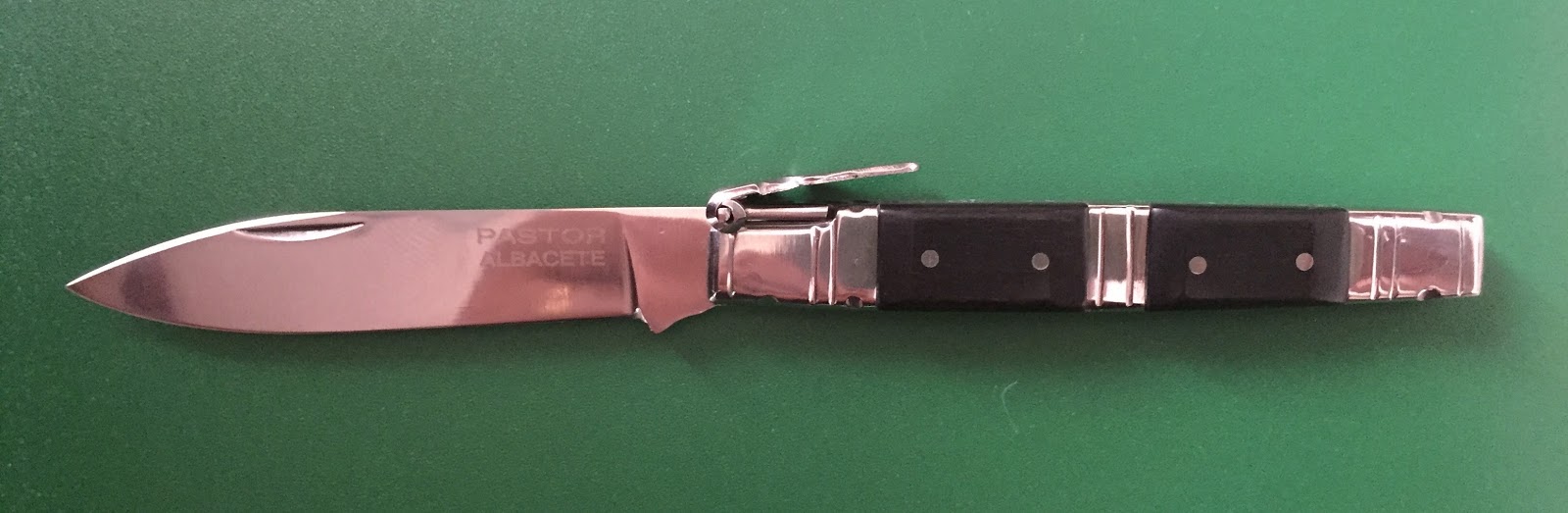 Pocket Knives Spanish