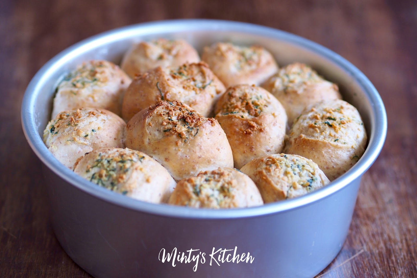 Minty's Kitchen ButterGarlic Wholemeal Buns