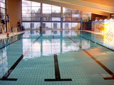 Piscine 33