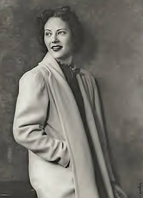 KeeperofStories: Color Politics, Passing, and dem White folks!