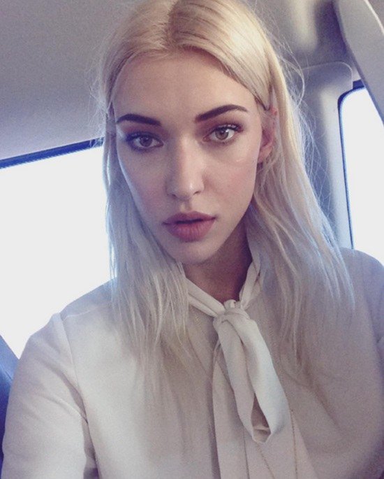 Beenzino's girlfriend Stefanie Michova signs with agency and prepares