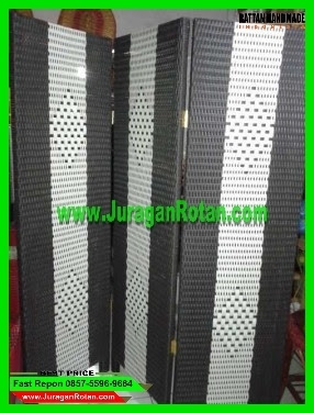 Sketsel Rotan Minimalis Murah, Penyekat Ruangan Tamu Minimalis, Jual Pembatas Ruangan Rotan Sintetis Sketsel Rotan Minimalis Murah, Penyekat Ruangan Tamu Minimalis, Penyekat Ruangan Minimalis Murah, Penyekat Ruangan Minimalis Surabaya, Harga Penyekat Ruangan Minimalis, Desain Penyekat Ruangan Minimalis, Pembatas Ruangan Minimalis Rumah,